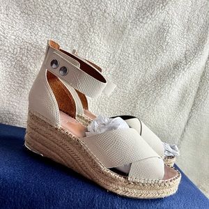 Franco Sarto Wedge Sandals *NEW*